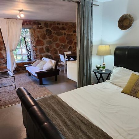 The Bardolino Artists Retreat Guest House Mbombela Luaran gambar
